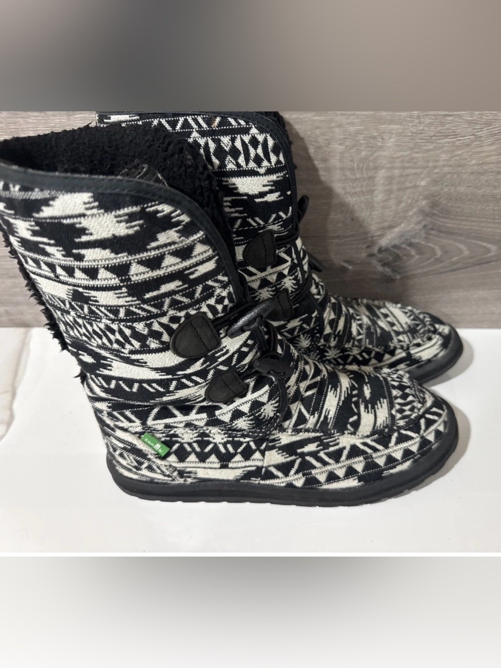 Sanuk Horizon Aztec Black White Sidewalk Surfer Boot Yoga Mat Sole Women Size 7